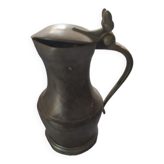 Tin pitcher with lid