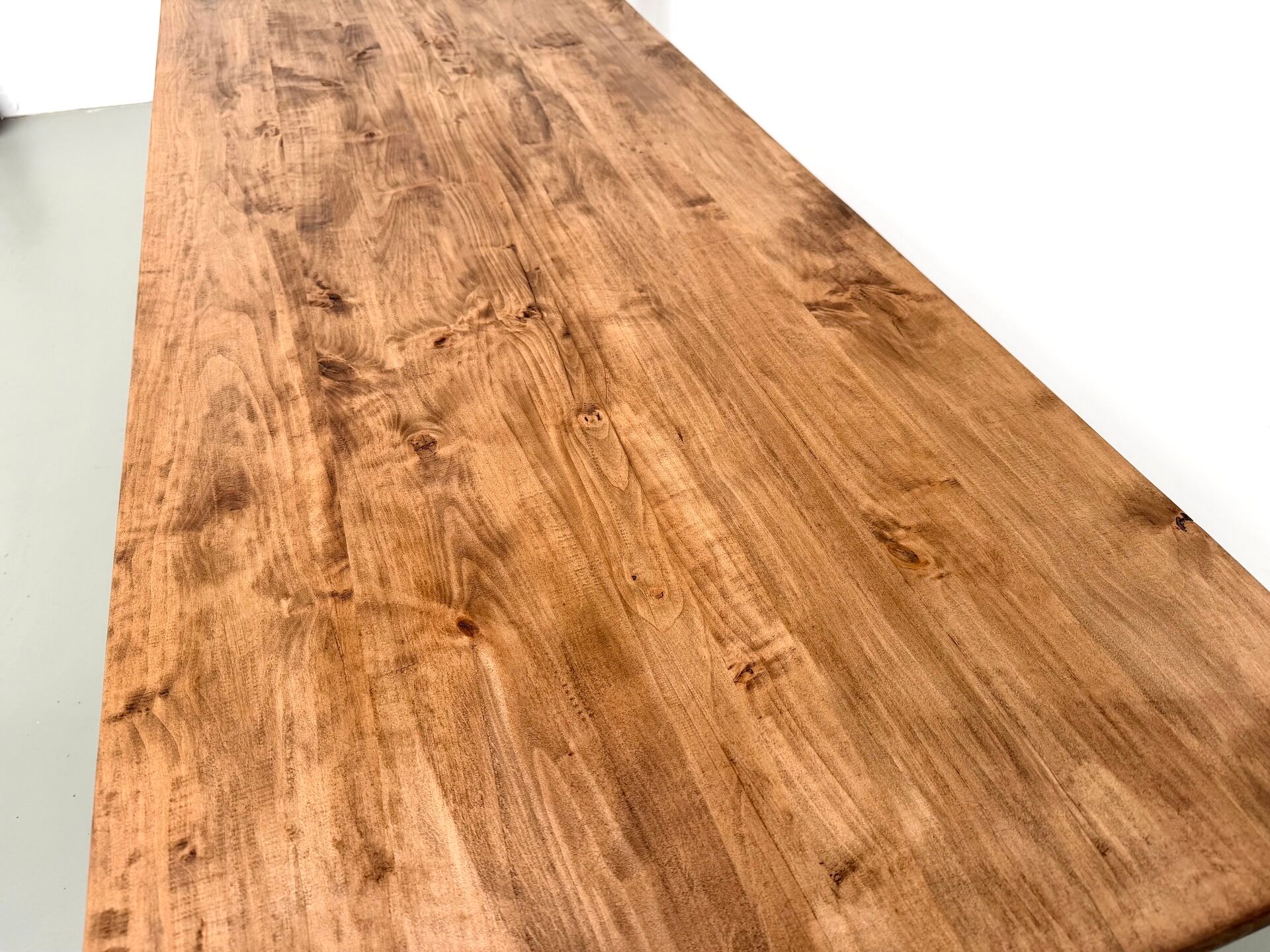 Table de ferme vintage en peuplier