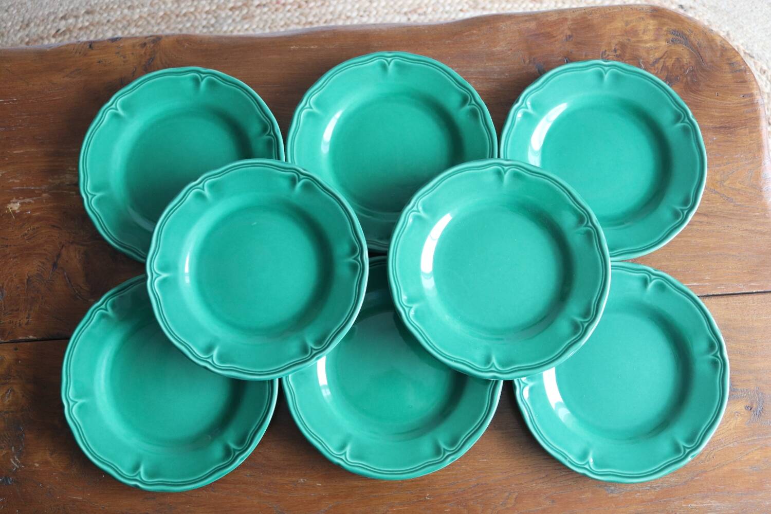 8 green dessert plates, southern wind