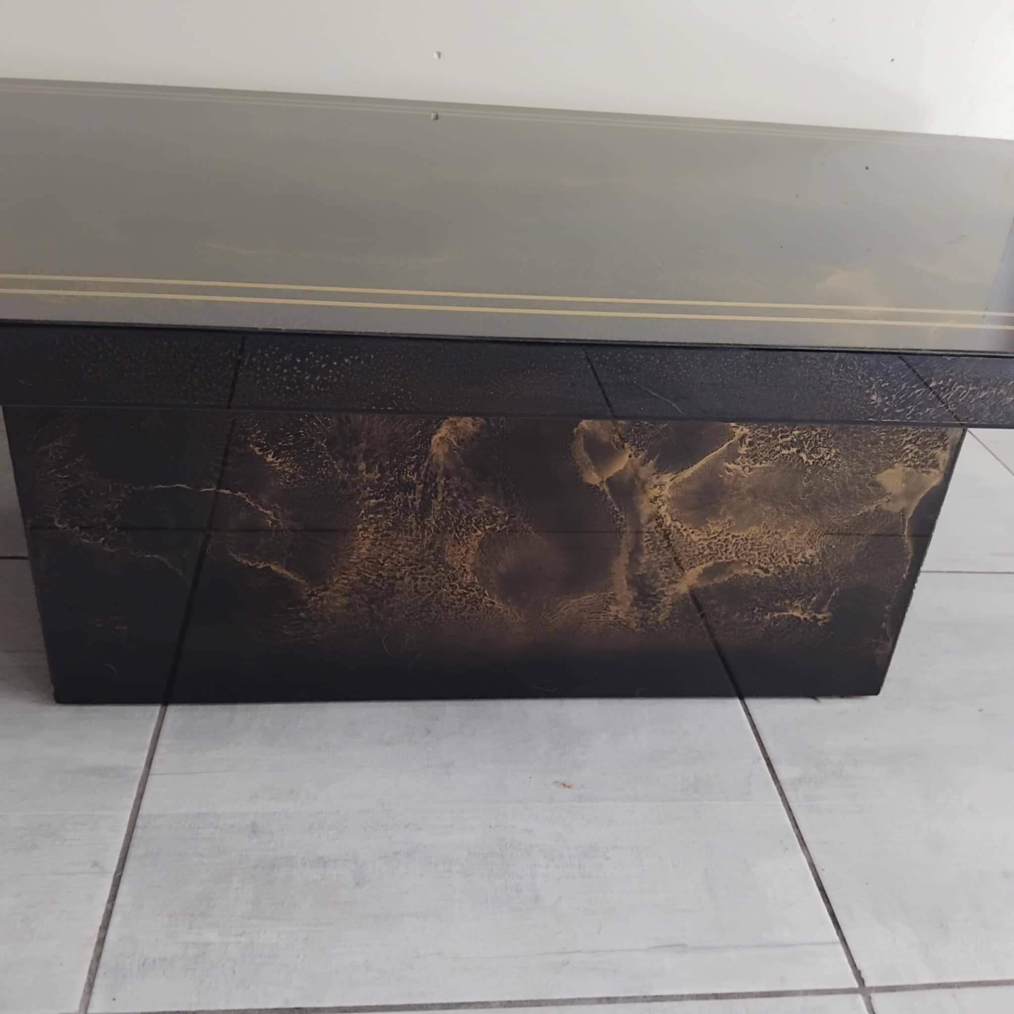 Table basse rectangulaire 70's à décor solaire