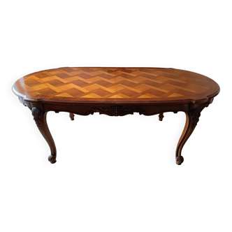 Oval cherry table