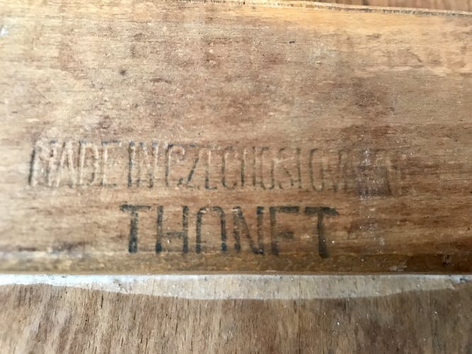 Series of 6 chairs bistro Thonet in light wood