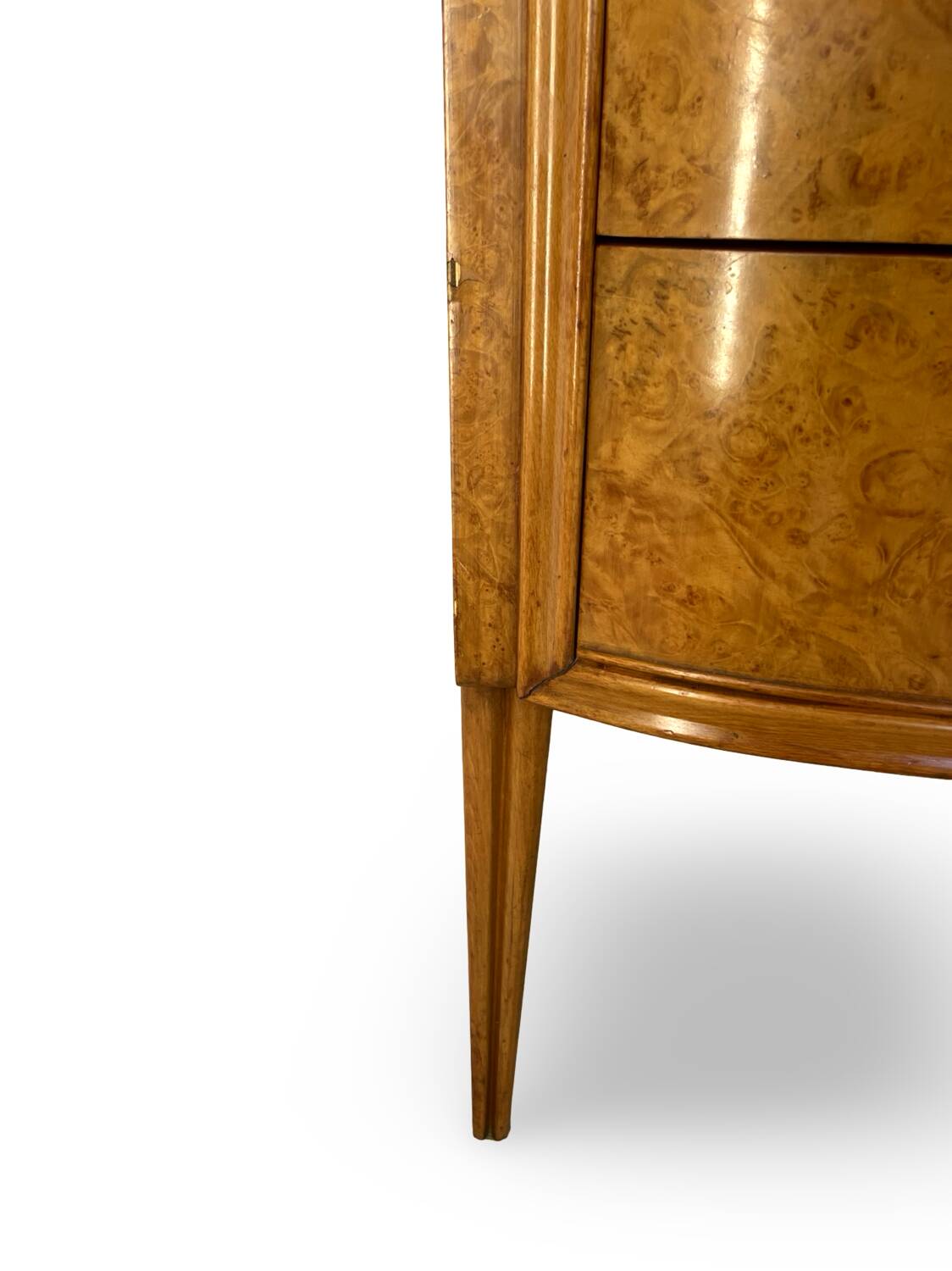 Commode italienne des années 60, avec un très haut niveau de qualité