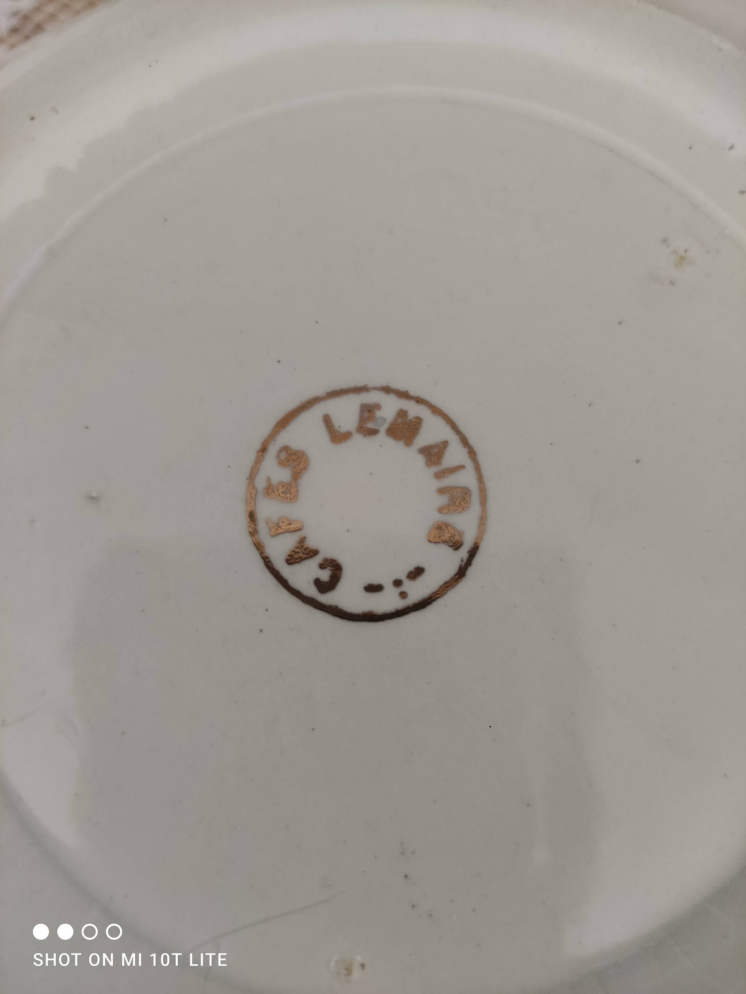 Water green vegetable dish with golden frieze, Cafés Lemaire.