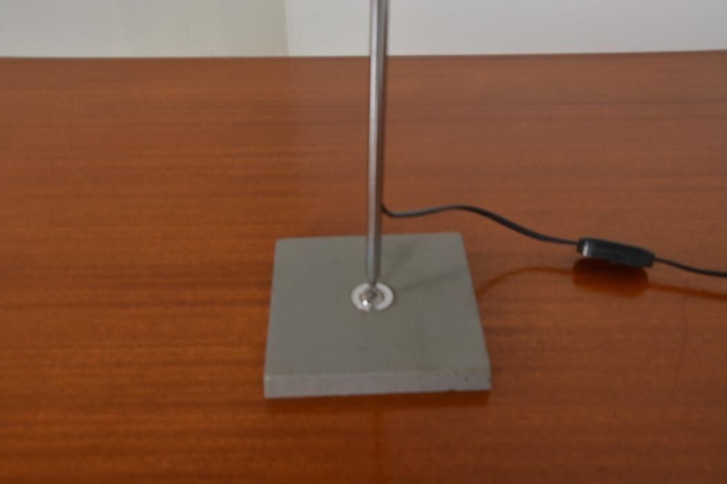 Santa & Cole Gira table "Lamp twist"