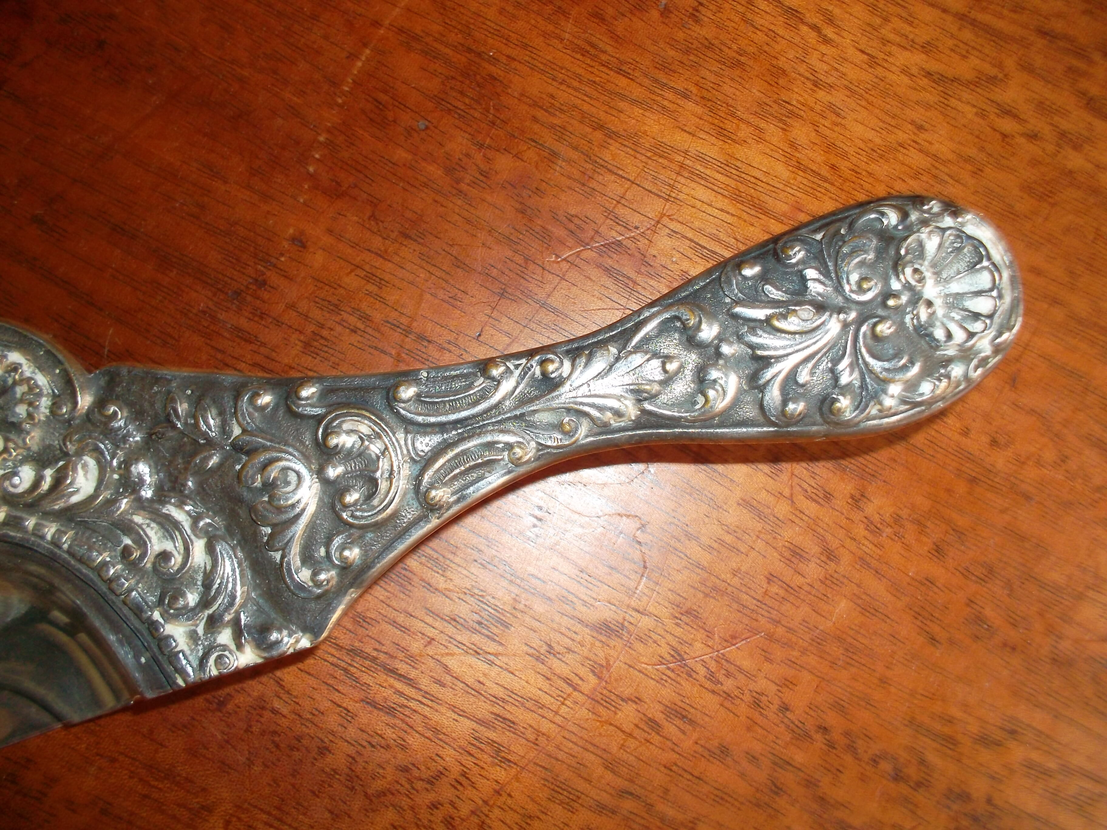 Silver metal crumb picks