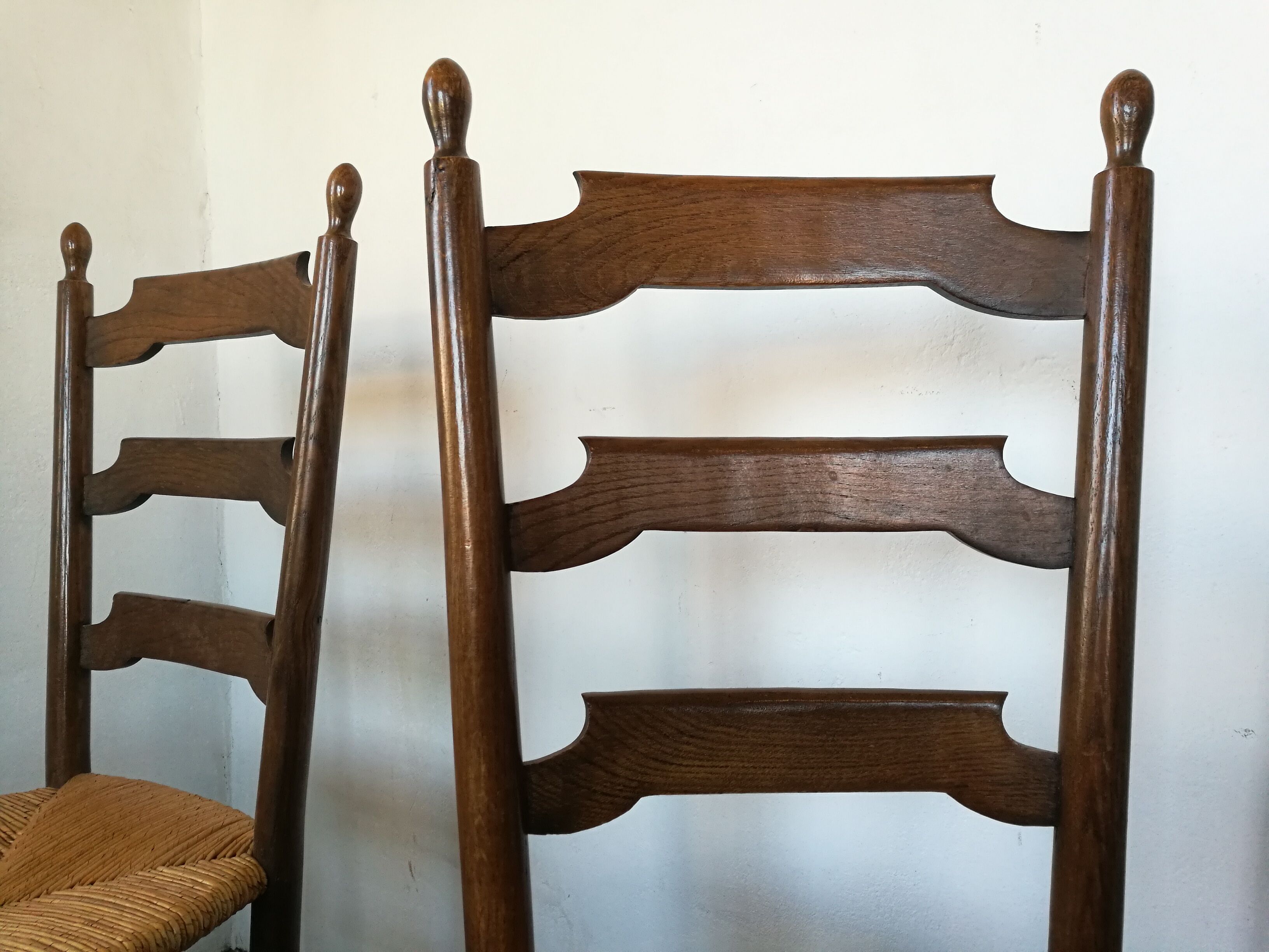 Paire de chaises paillées