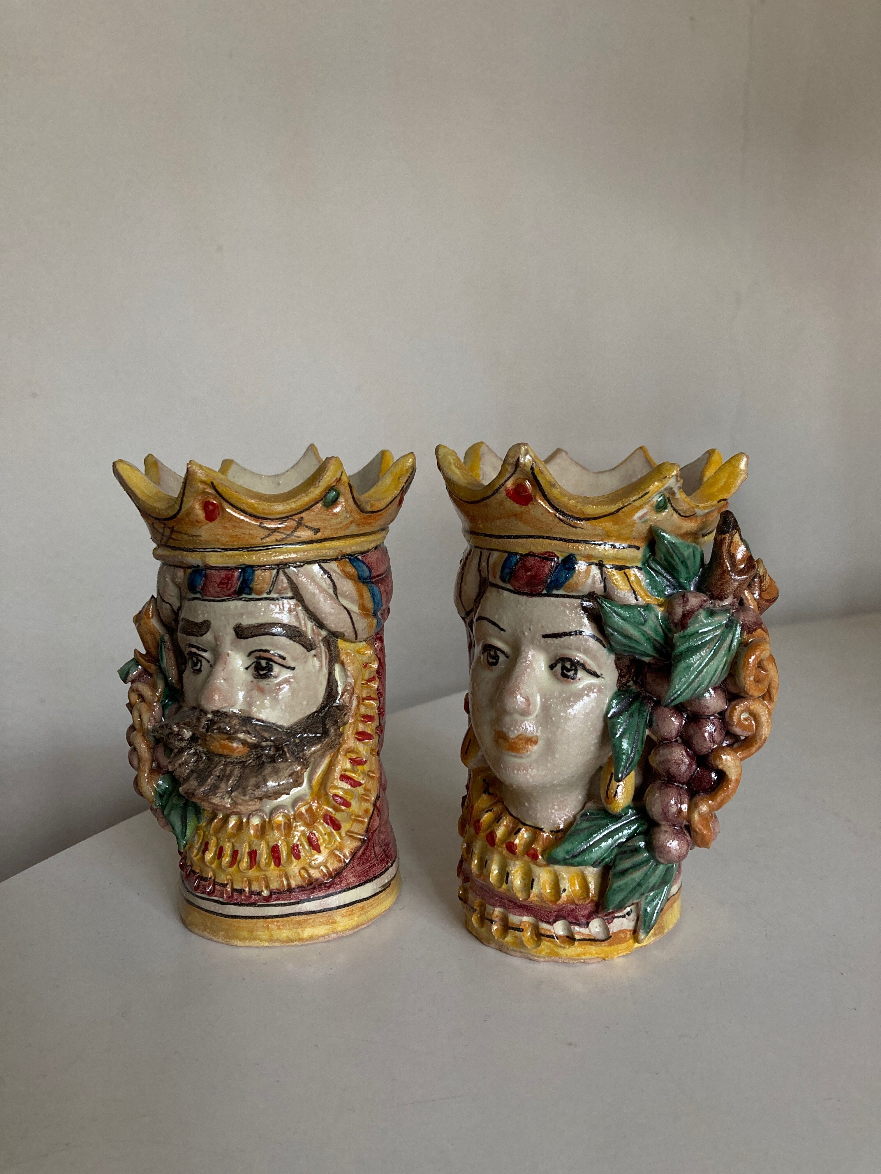 Pair of vases heads di Moro Caltagirone Italian design Sicily