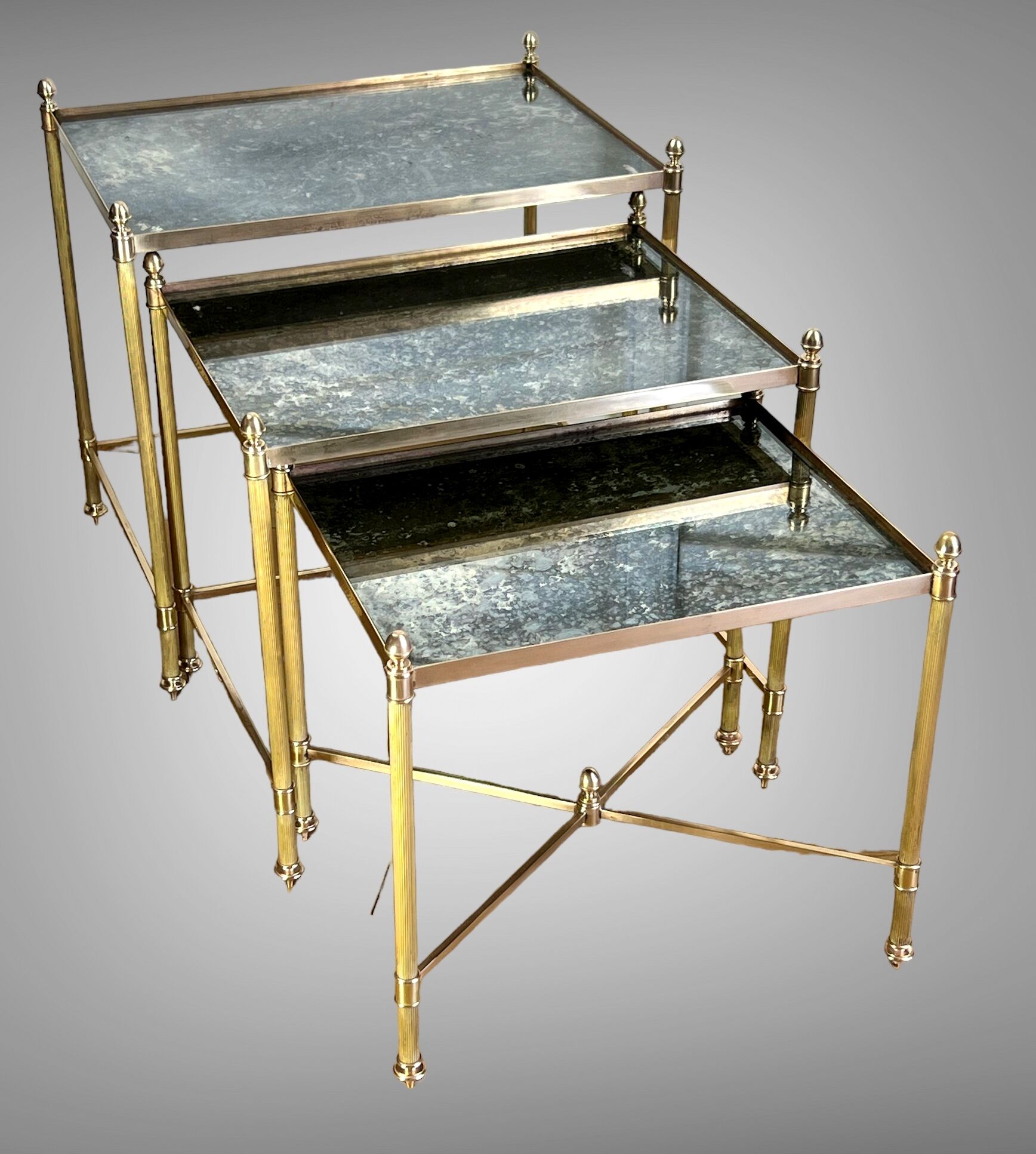 Nest of table from “maison bagués 1970” in gilt bronze and glass tops