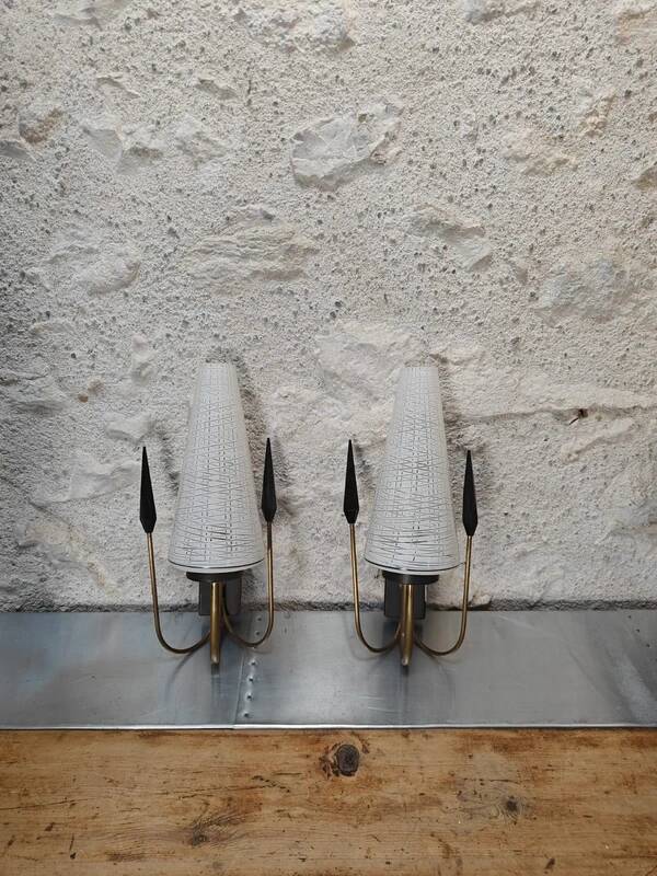 Set of two vintage wall lights.