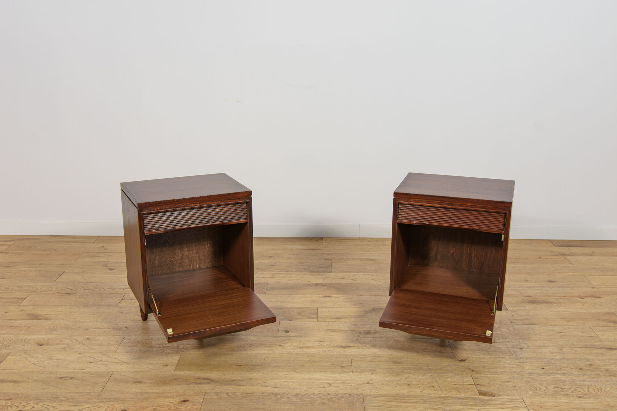 Mid-Century Bedside Tables from White & Newton, United Kingdom, 1960s, Set of 2