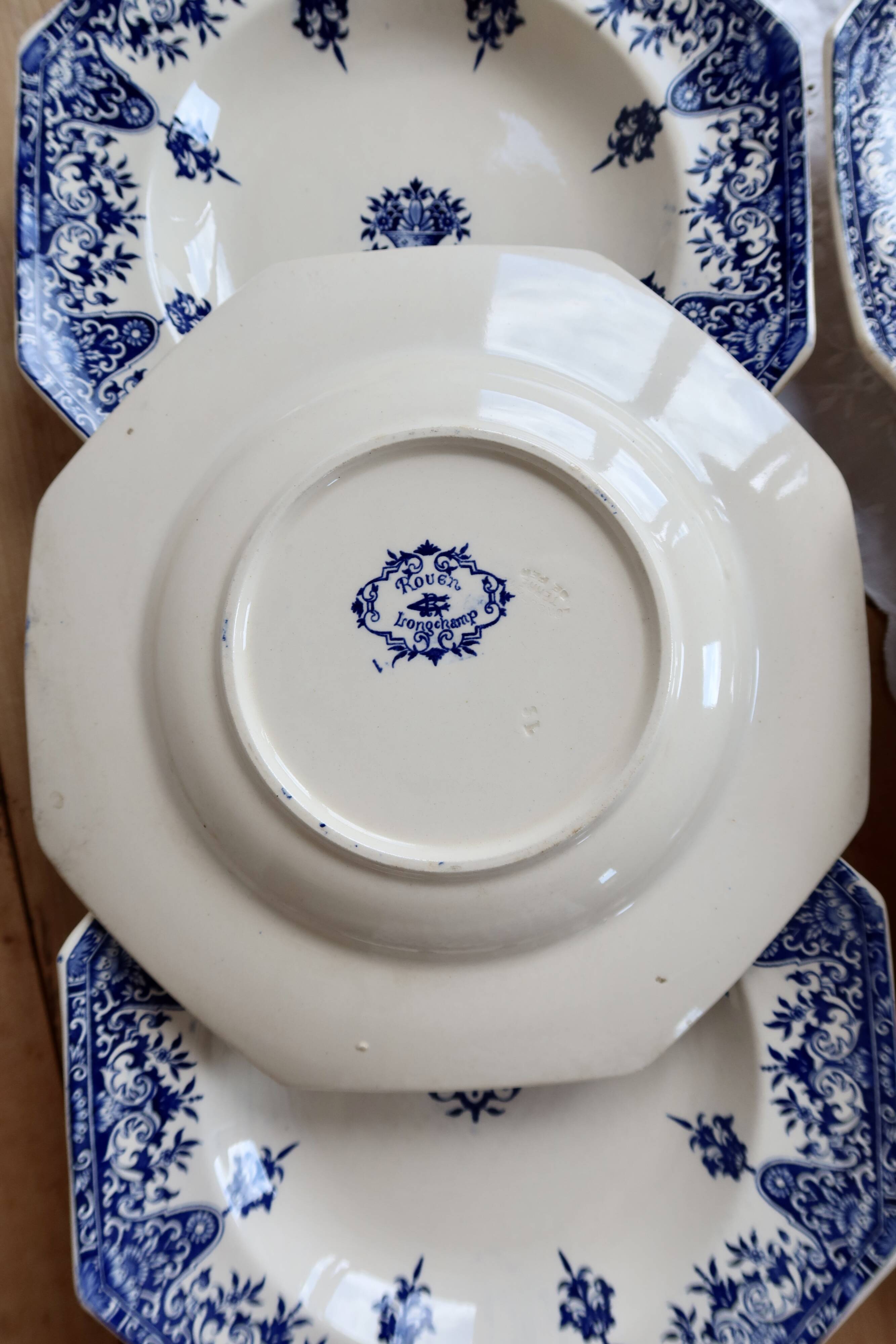 6 assiettes creuses terre de fer Longchamp Rouen XIXe siècle