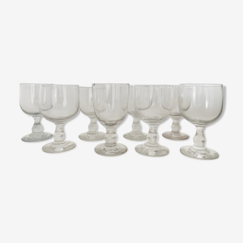 Set de 8 verres à pied soufflés anciens en verre début XXème siècle