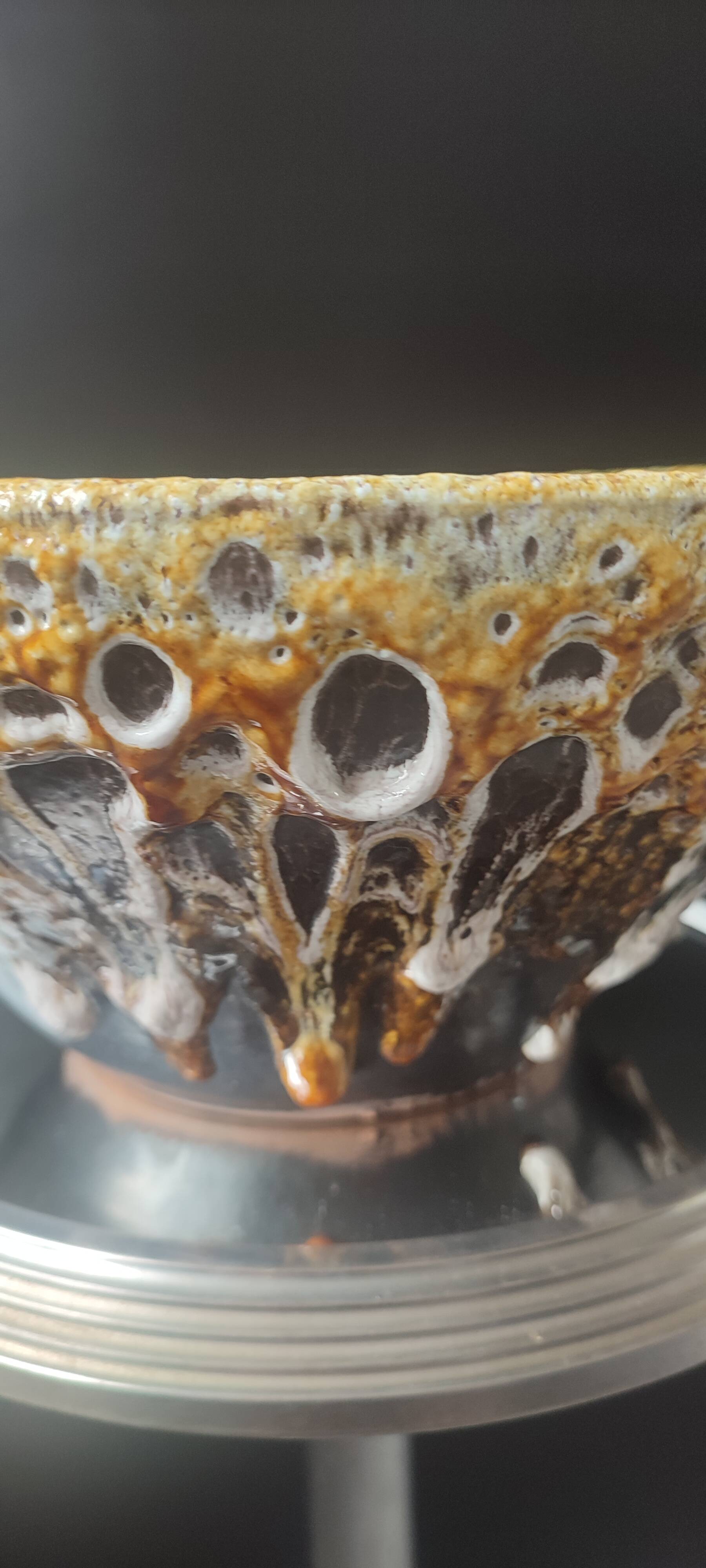 Large Coupe "Fat Lava" Volcanic Character Piece (1960/70)