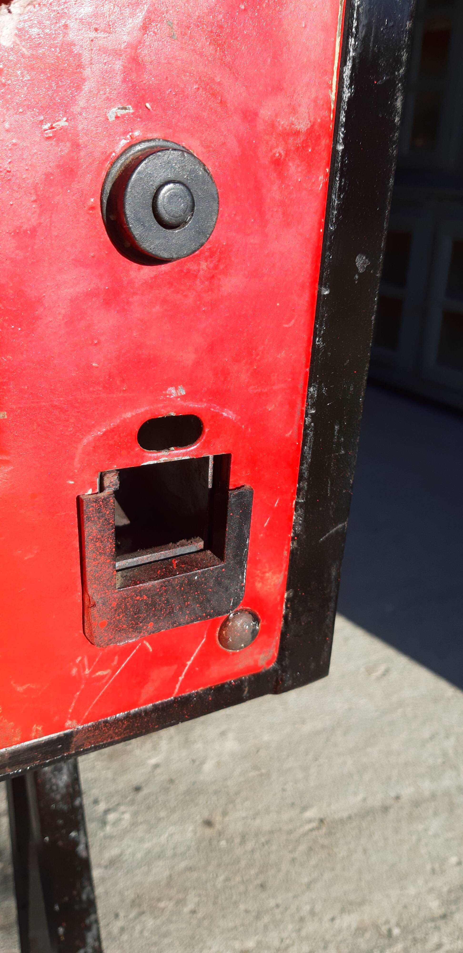 Distributor with tirettes de forain