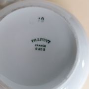 Théière Pillivuyt ancienne en porcelaine blanche