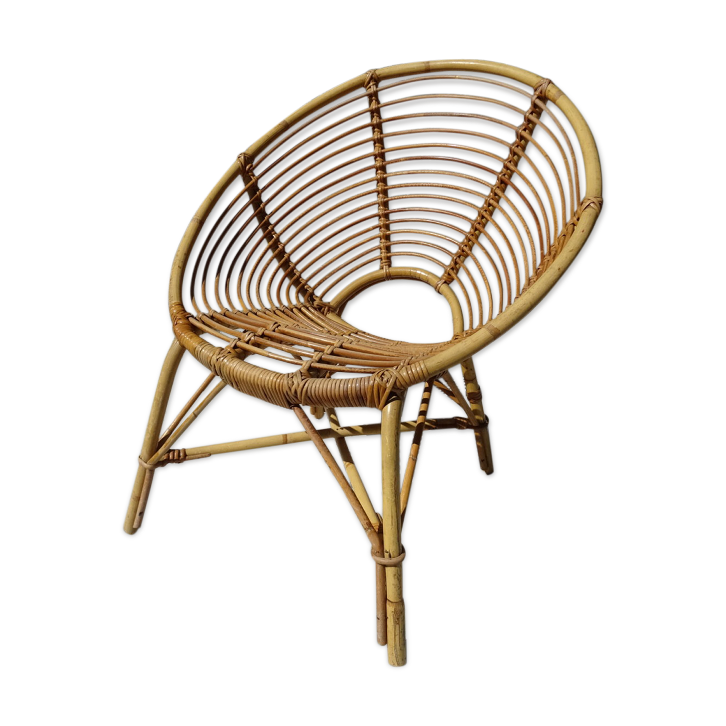 Rattan chair basket