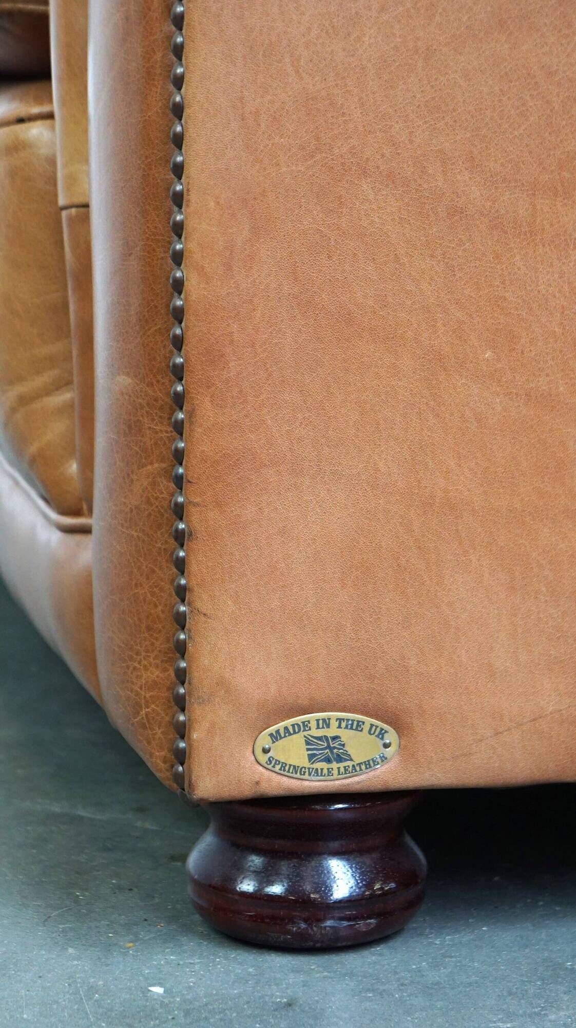 Chesterfield 2-seater sofa in light brown/cream English cowhide leather