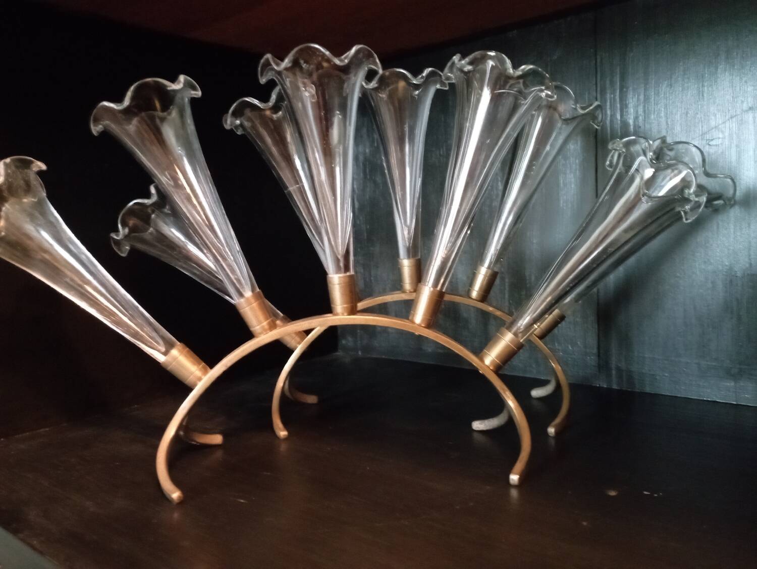 Antique tulip centerpiece in the style of Baccarat