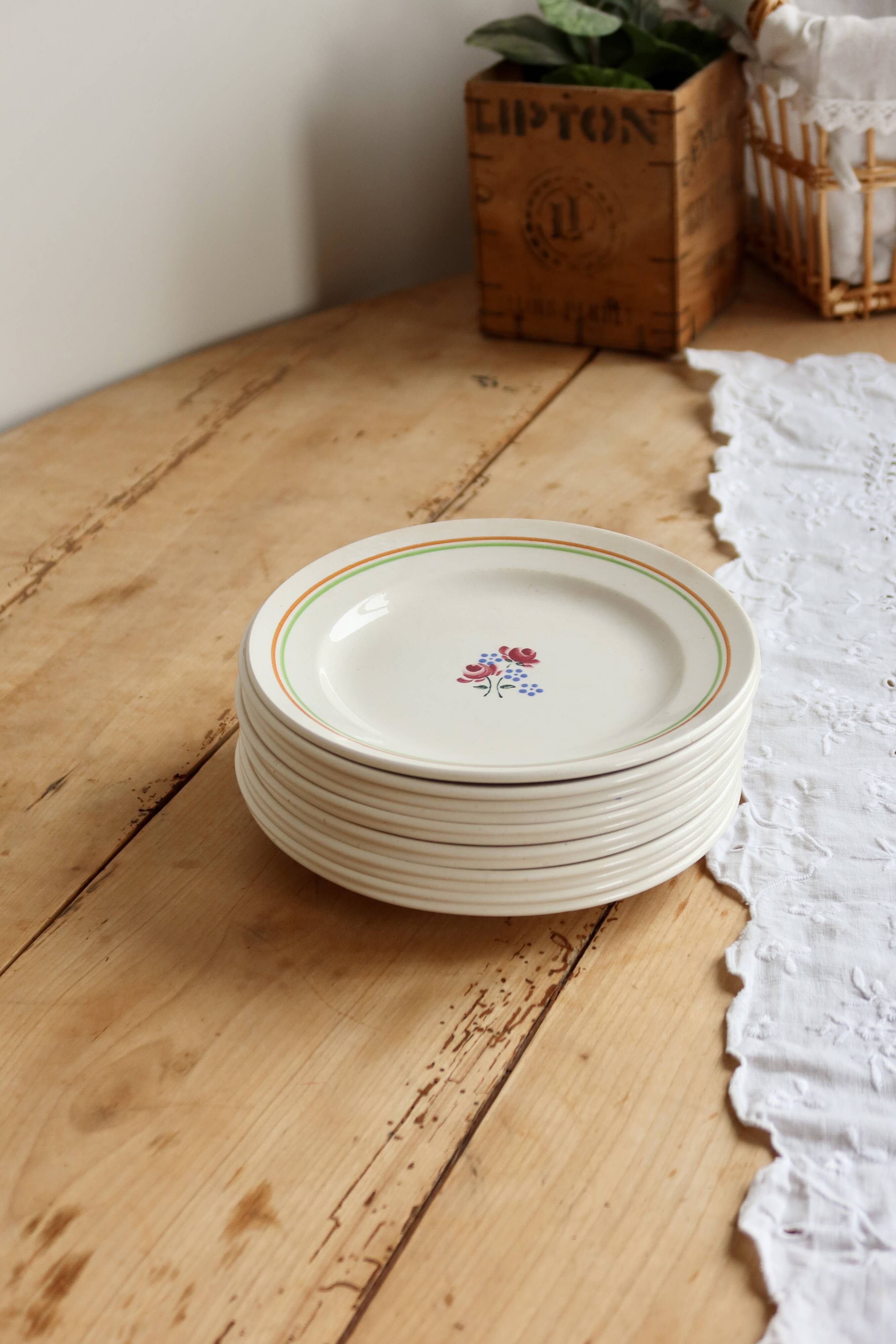 6 vintage dessert plates faience Saint-Amandinoise Saint-Amand model