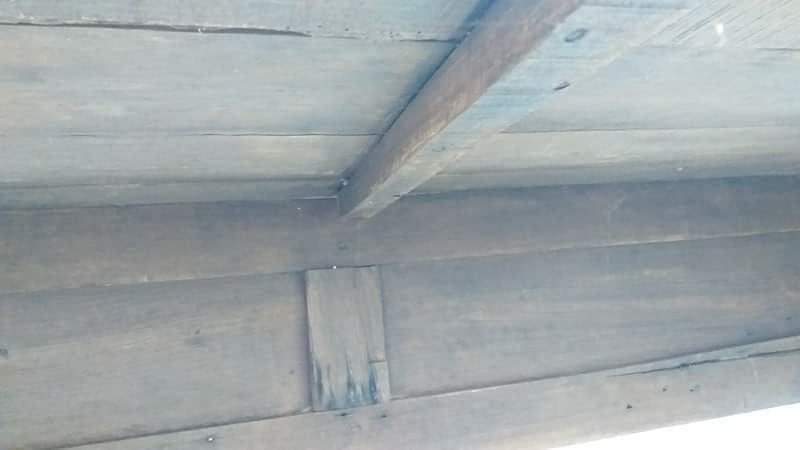 Console business table