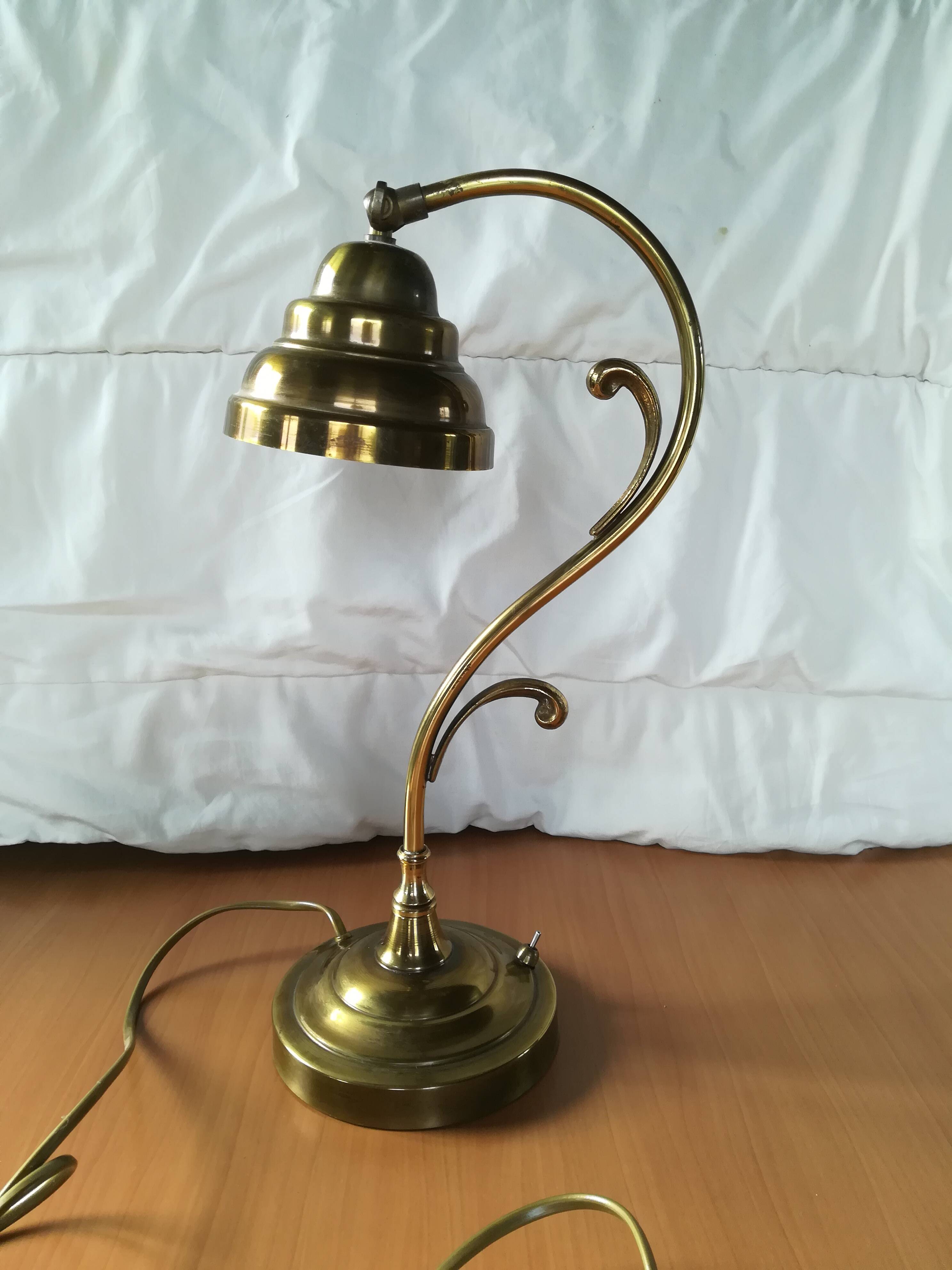Brass Articulated Desk Lamp