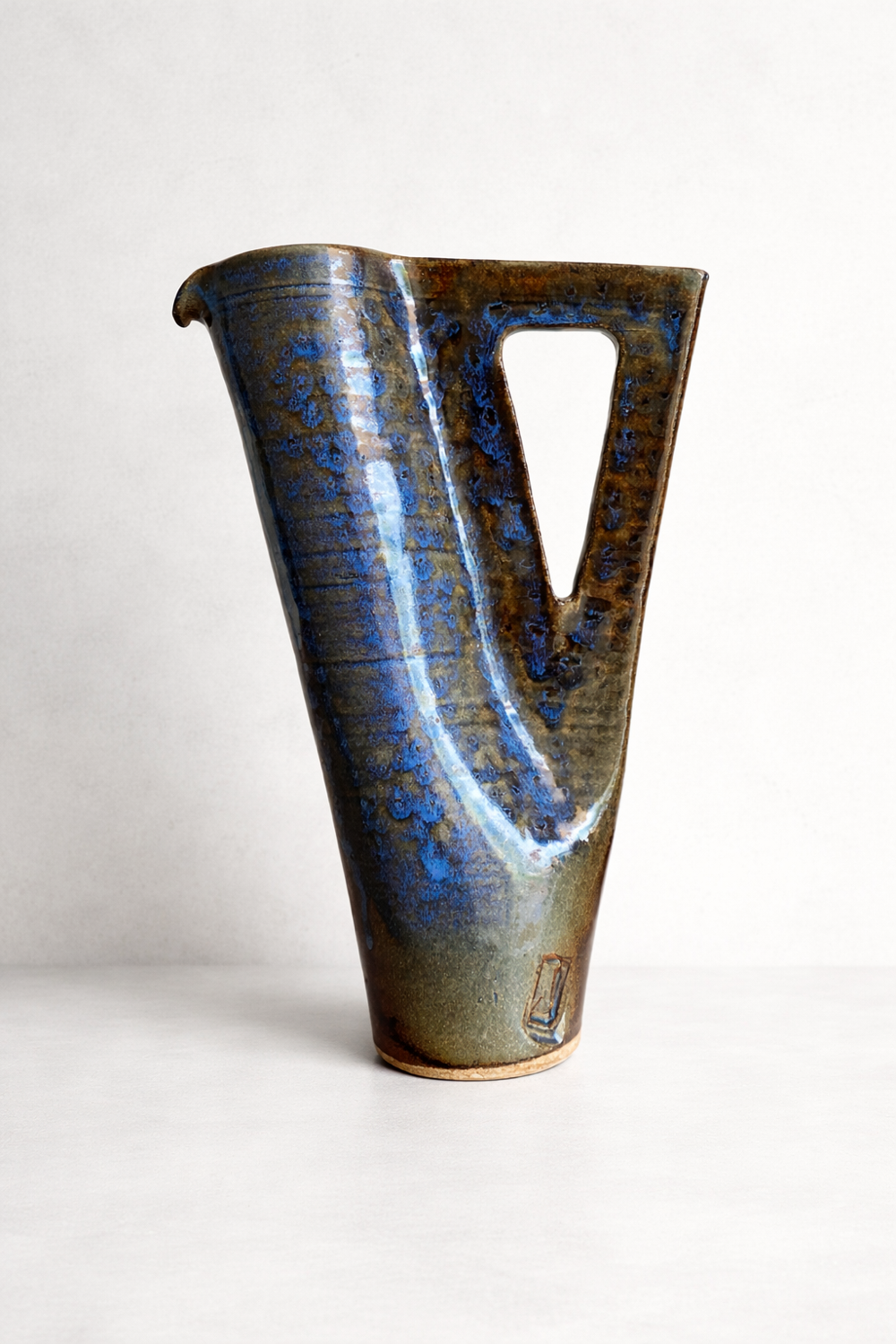 Stoneware carafe design signed