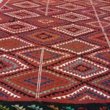 Tapis kilim berbère rouge multicolore en laine 100x200cm