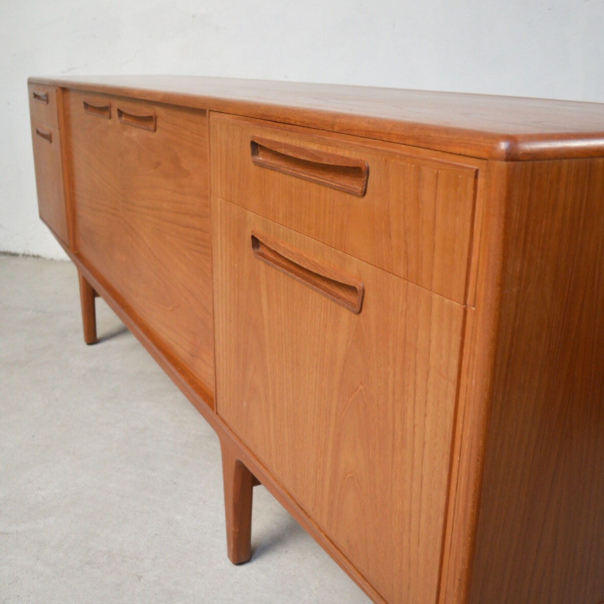 Enfilade Scandinavian teak 1960