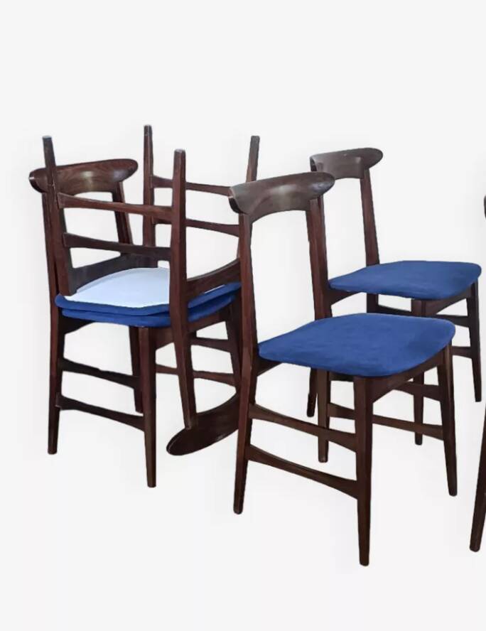 Italian teak chairs from the 1960s in blue.