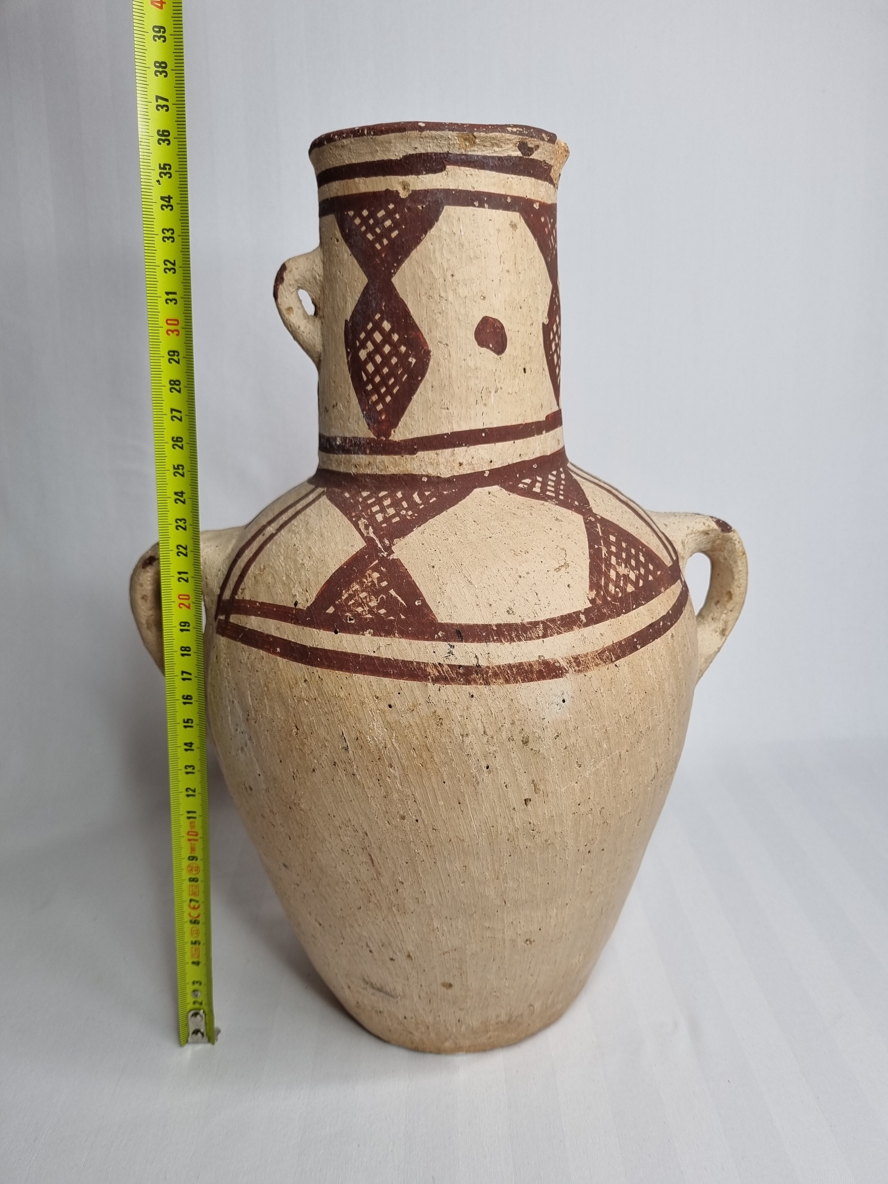 Jarre à eau berbère du rif marocain