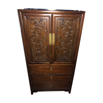Chinese cabinet carved in camphor wood
