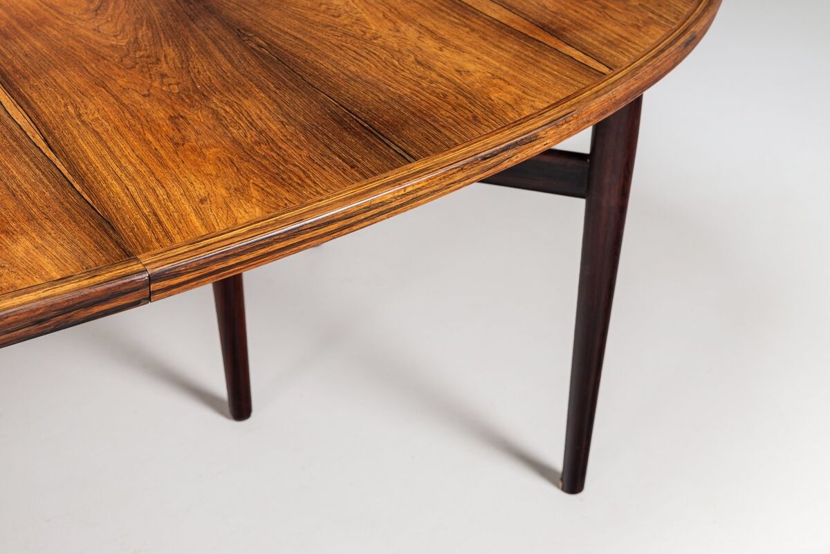 Arne Vodder oval dining table model 212 in rosewood Sibast Denmark 1960