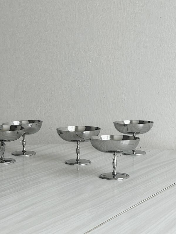 6 coupelles à dessert en inox brillant