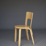 Chaise modèle 66 d'Alvar Aalto pour Artek, années 1980