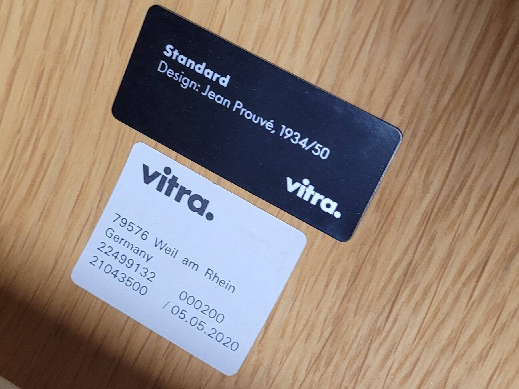 “Standard” chair by Jean Prouvé edition Vitra