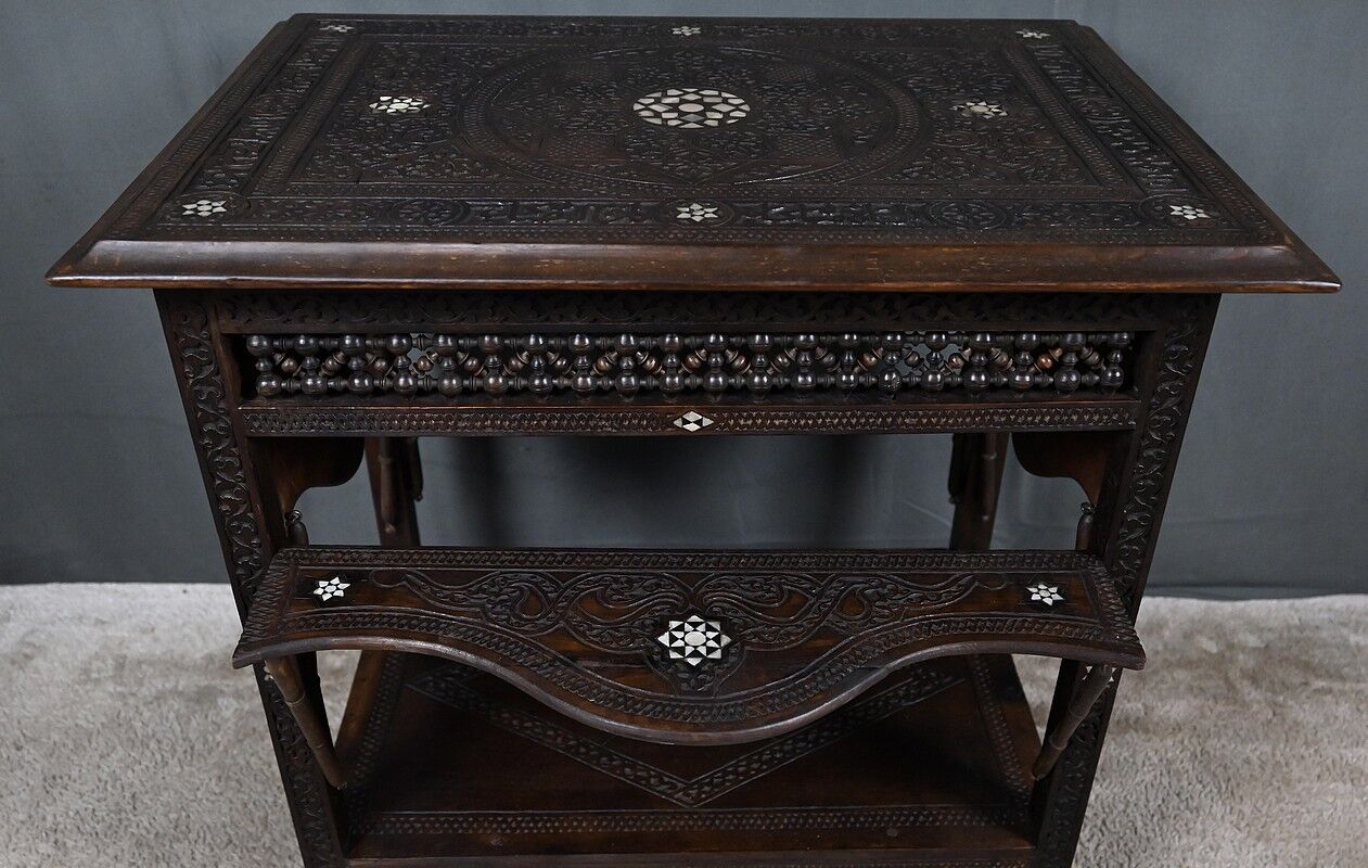Syrian walnut table – late 19th century