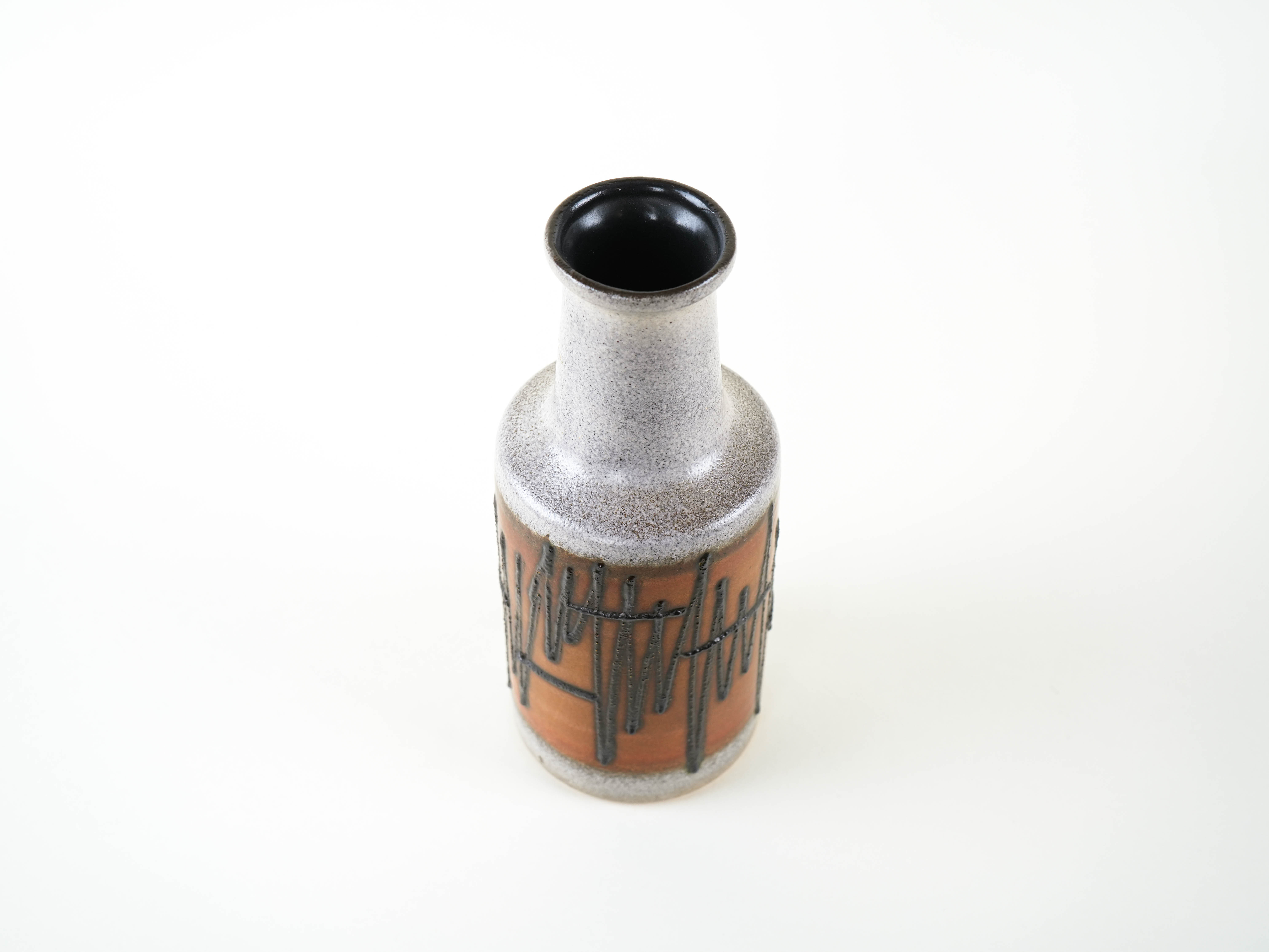 Ceramic vase, German design, 1970s, manufactured by VEB HALDENSLABEN
