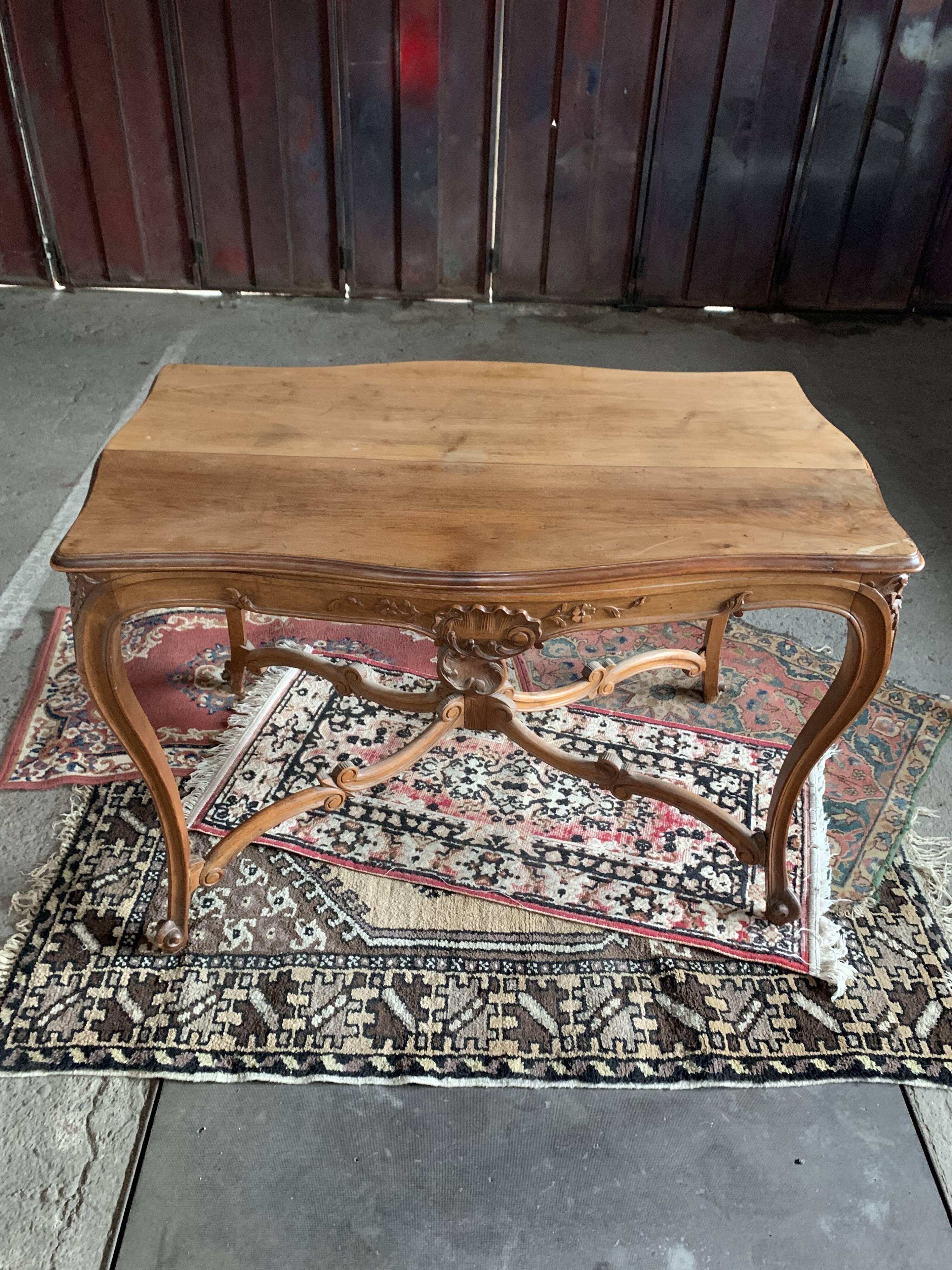 Table de milieu Louis XV
