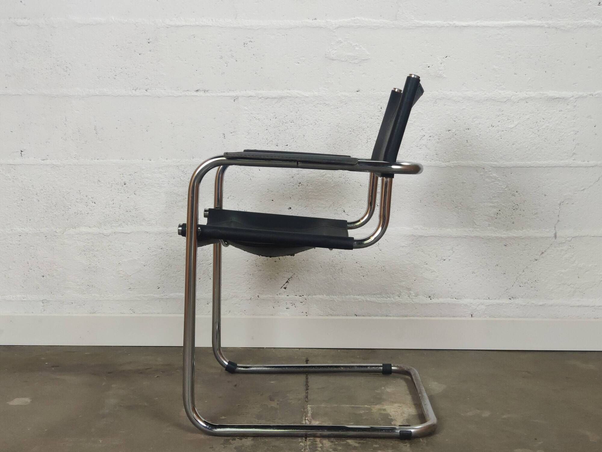 Armchair tubular steel
