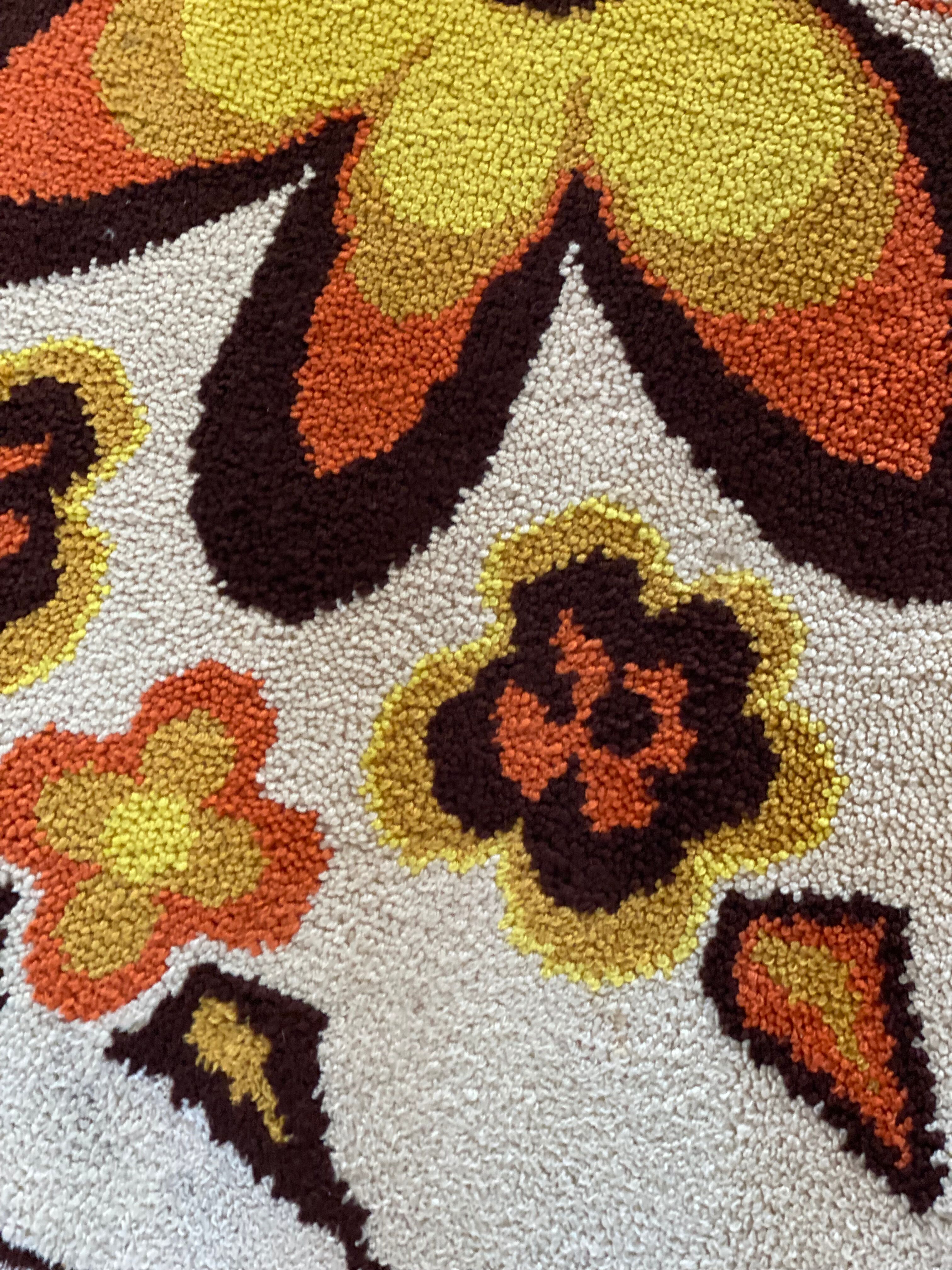 Vintage Floral Latch Hook Rug