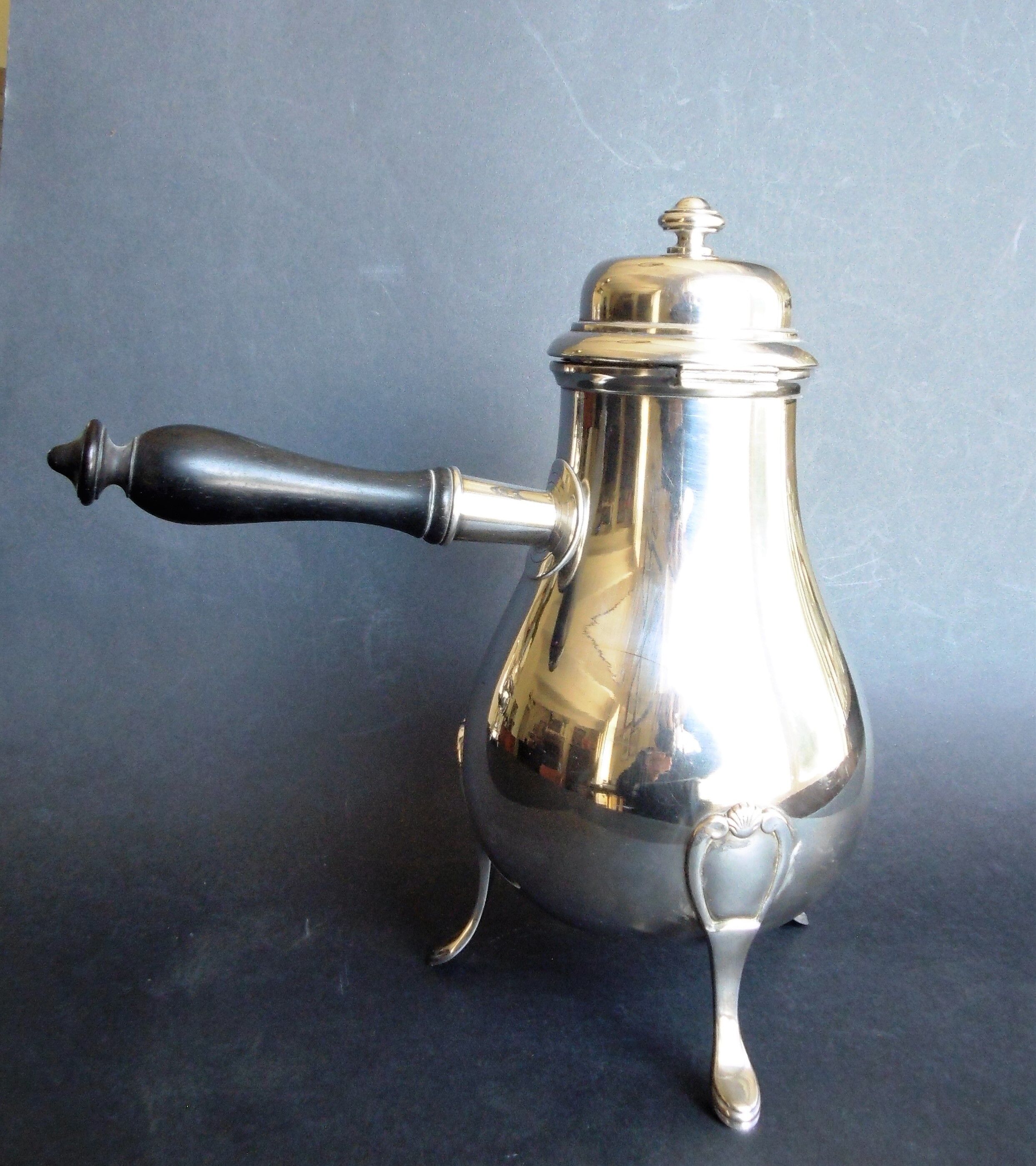 Silver metal chocolate maker