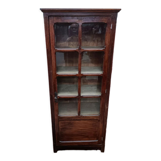 Old showcase, glass door and 4 shelves