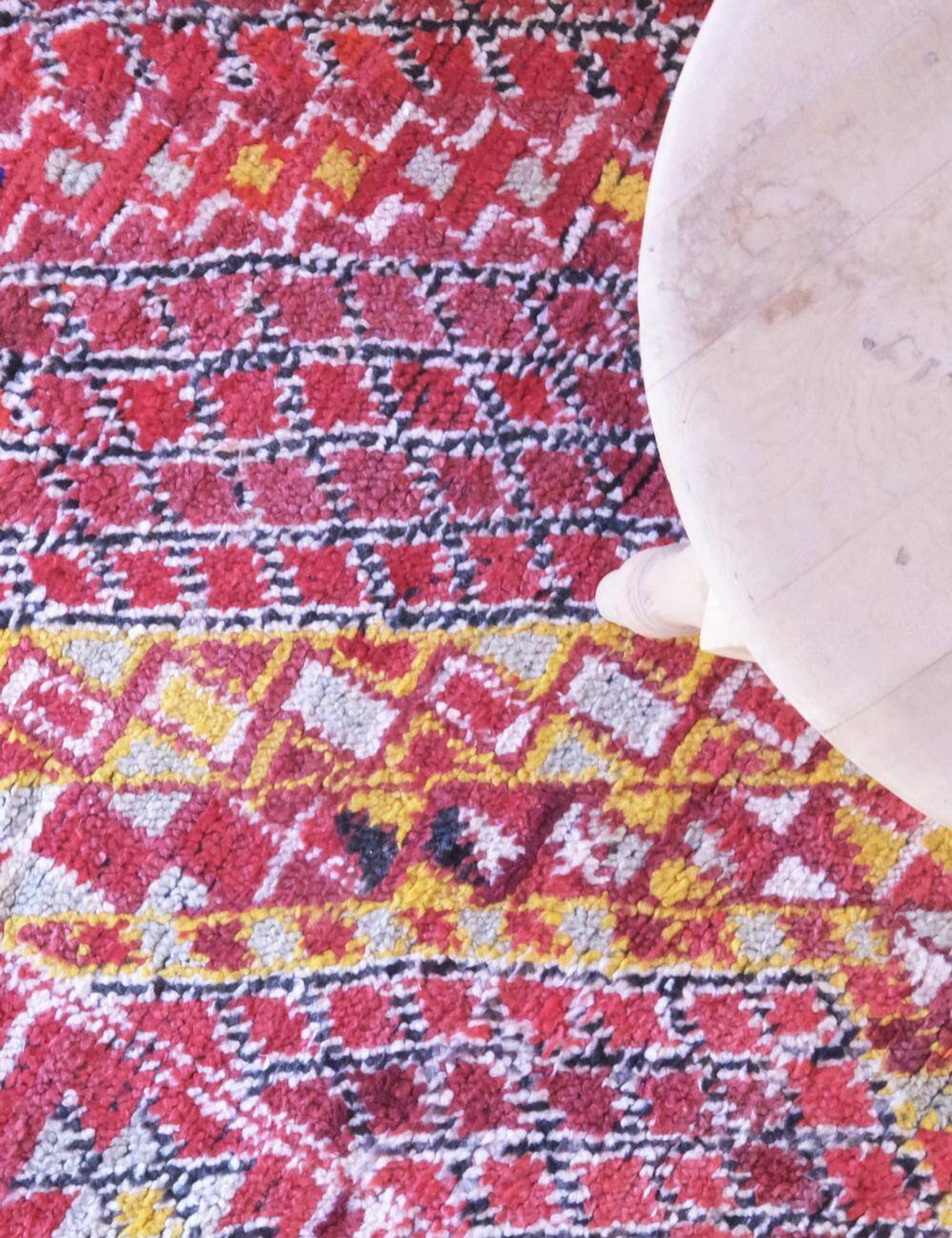 Collectible Red Carpet - 343 x 187 cm