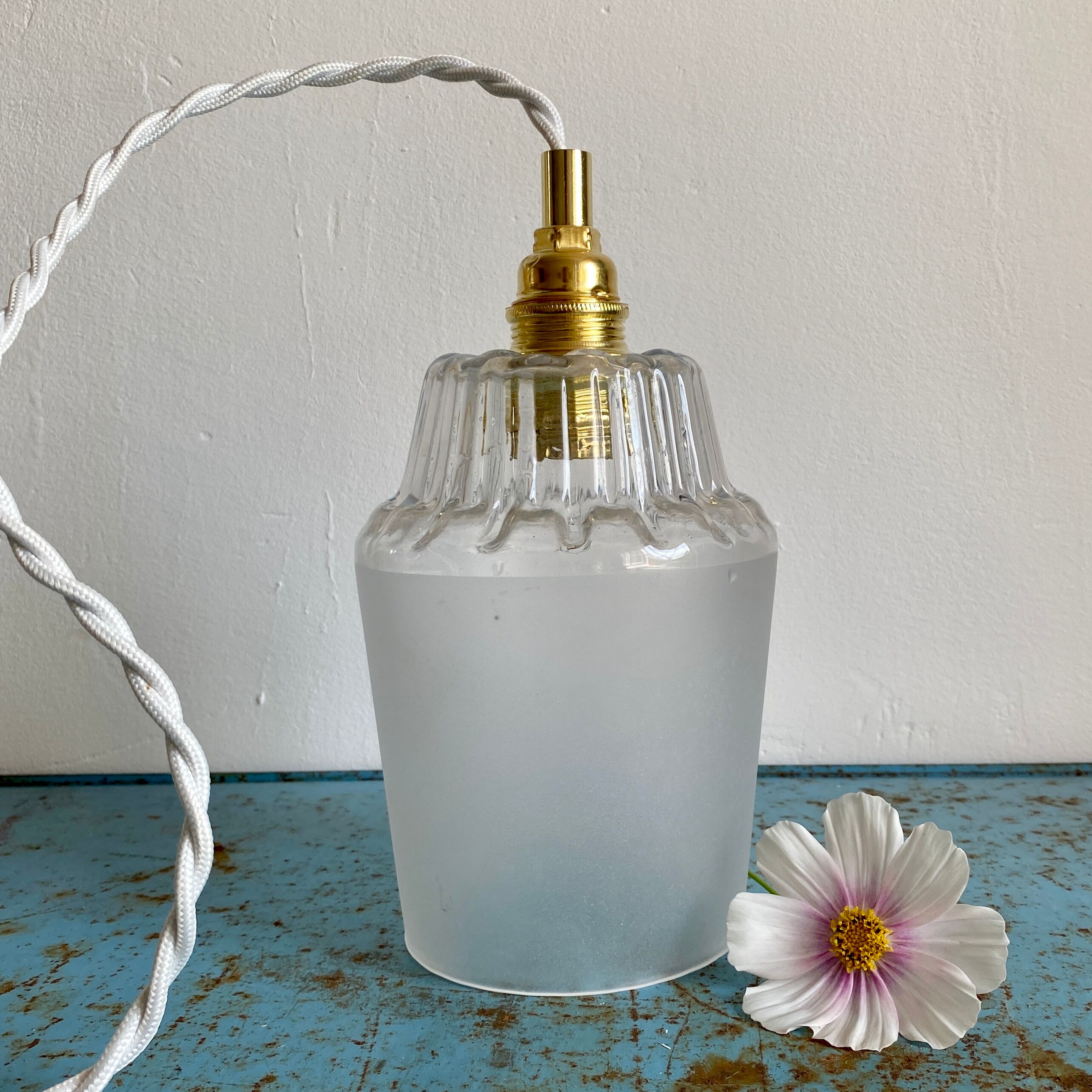 Baladeuse tulipe vintage en verre