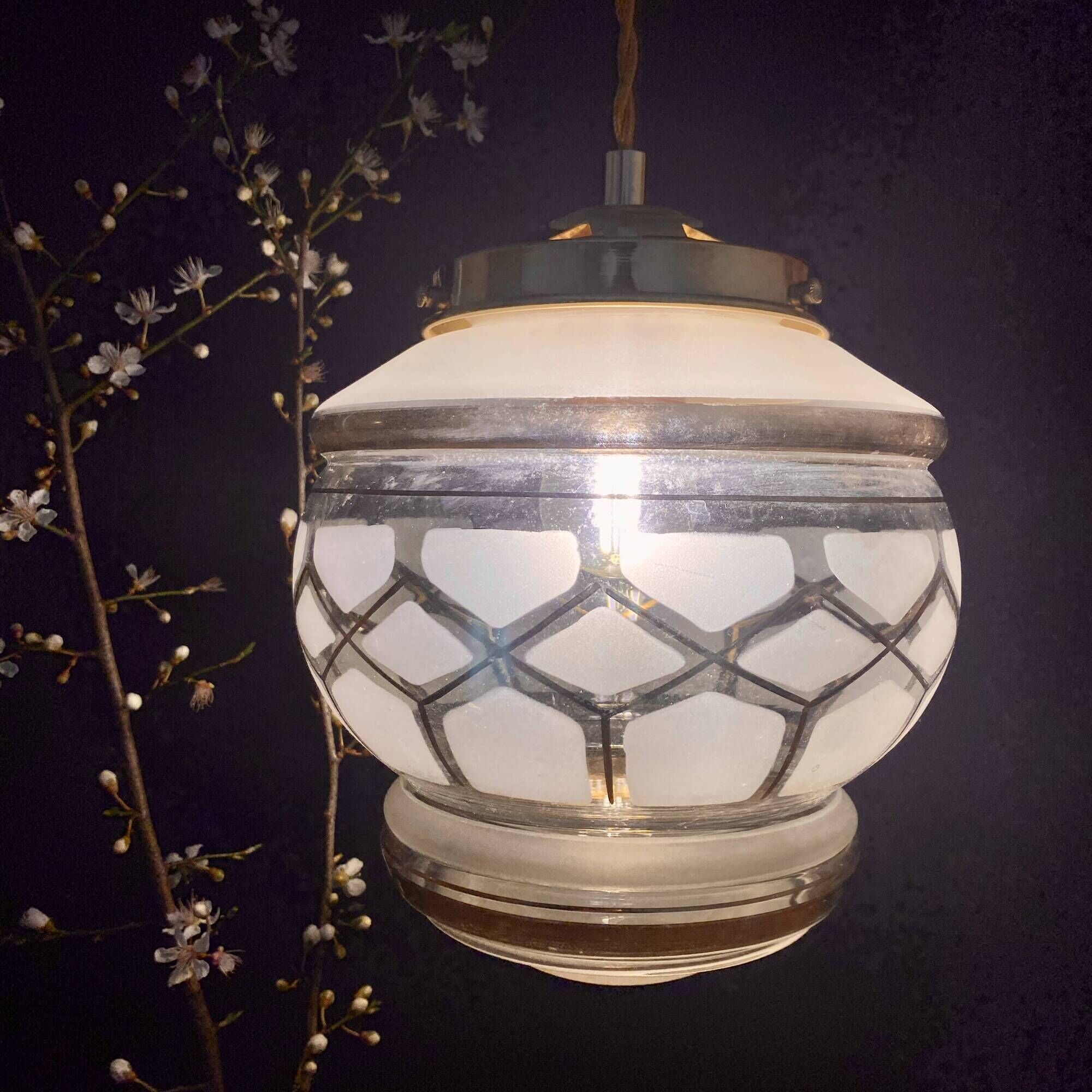 Vintage art deco globe pendant light in white and gold frosted glass