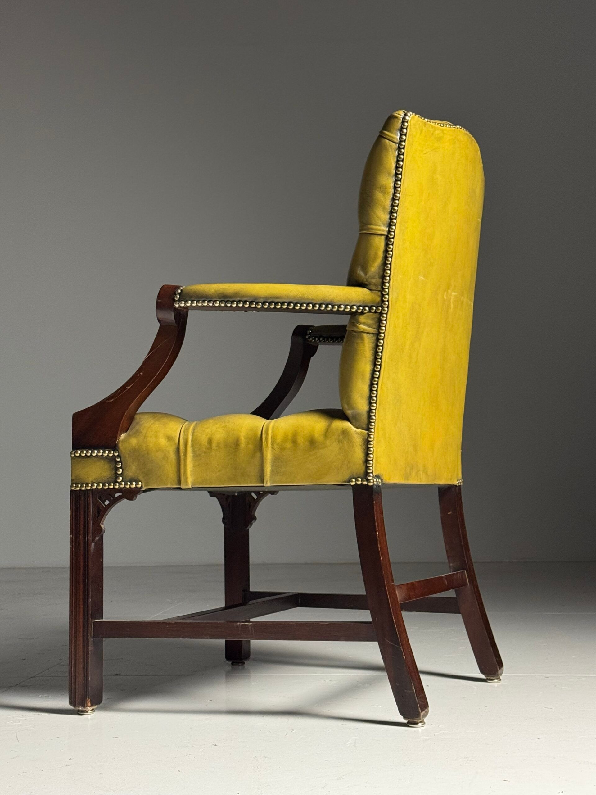 Green leather tufted office chair