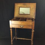 Hairdresser wood worker