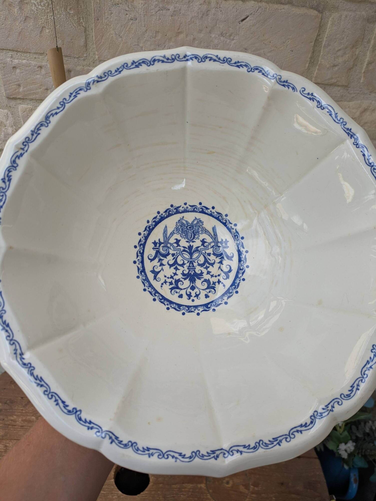 Vintage large salad bowl Gien Rouen model blue arabesques 30x14cm