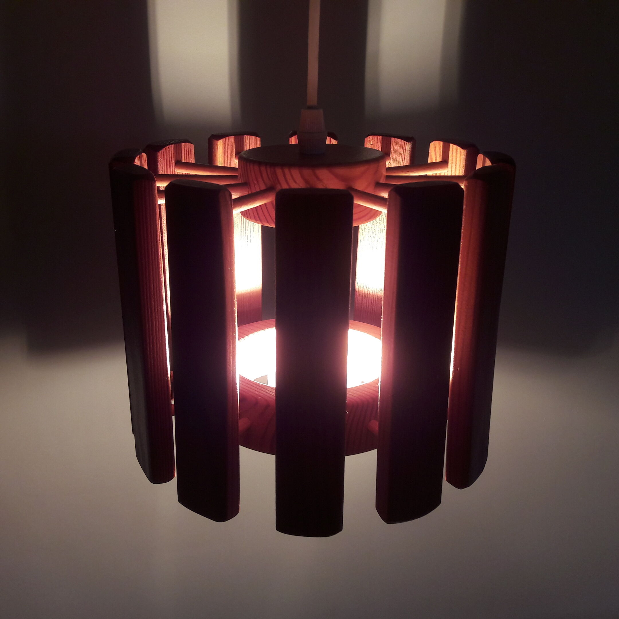 Vintage wooden suspension